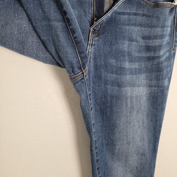 Judy Blue Straight Fit Jeans Stretch Denim Mid Rise Medium Wash Blue Size 31 - Picture 10 of 14